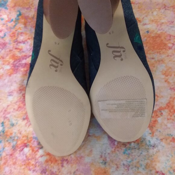 The Fix Women's Nash Denim BOHO Gypsy Embroidered Ankle Booties - Picture 5 of 5